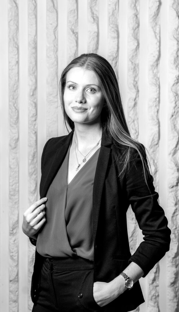 Maître Jenna CHASTEL